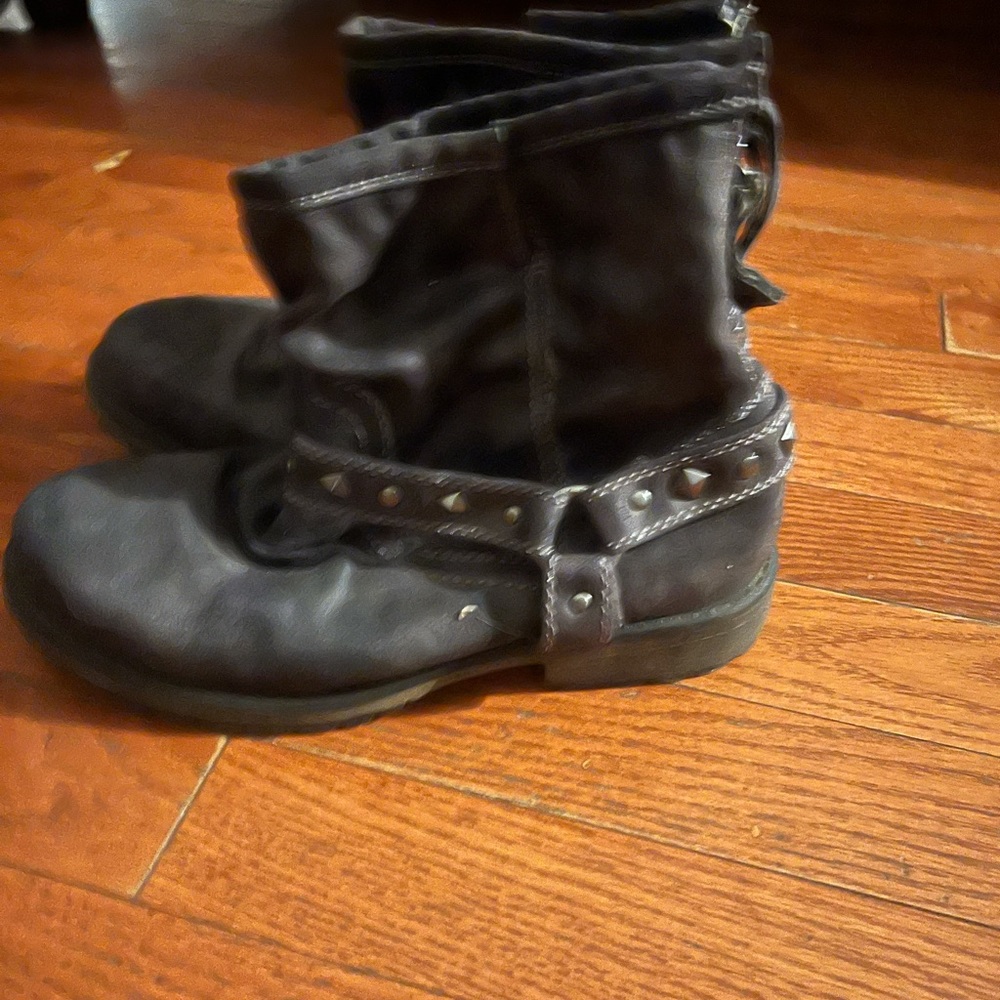 Super cute Roxy boots - Picture 2 of 2